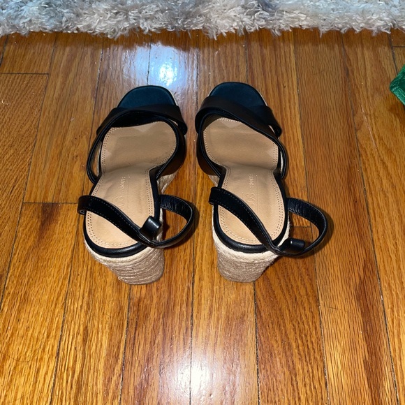 Women’s Heels - Picture 11 of 16